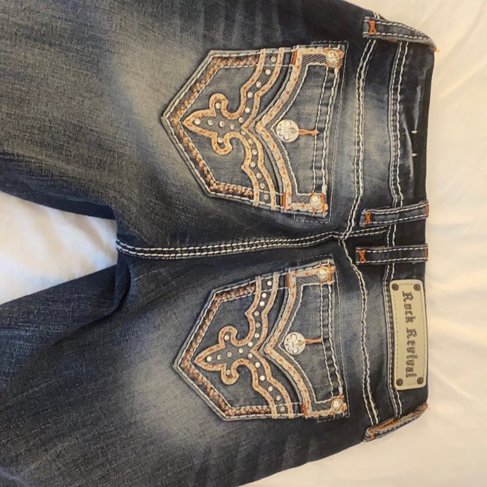 Women’s Rock Revival jeans